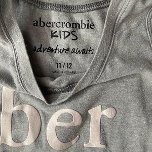 Girls A&F tank 11-12 y in good condition